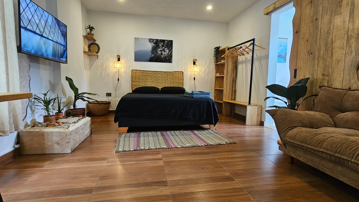 Privatzimmer in der ausgewählten Unterkunft in Cali.